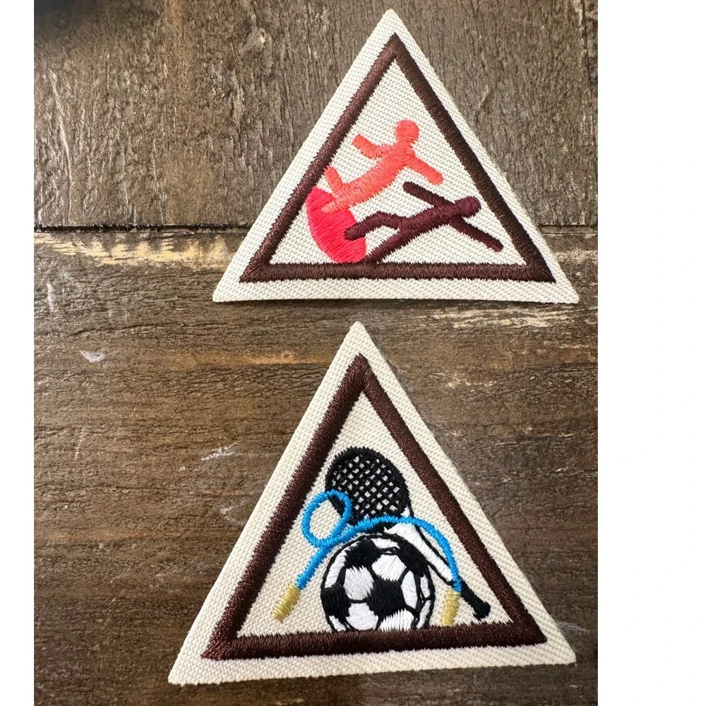 Vintage Girl Scout Brown Border Triangle Proficiency Badges Sports Rec Lot of 6